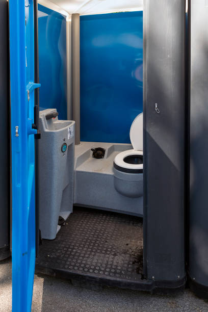 Best Luxury portable toilet rental  in Southern View, IL