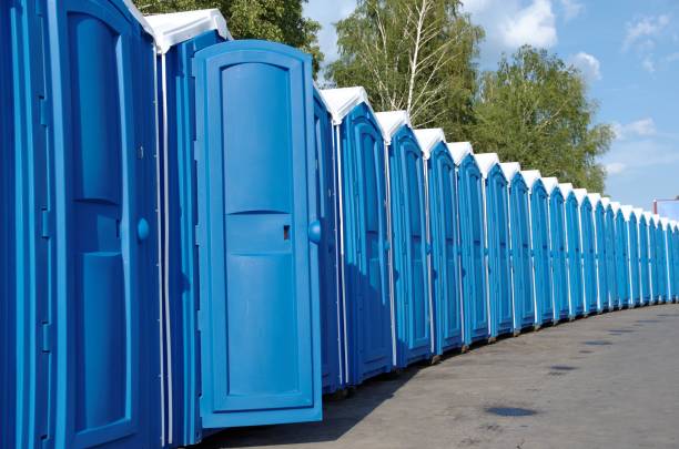 Best Sanitation services for porta potties  in Southern View, IL